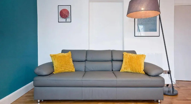 Коттедж Mulberry Flat 6 - Two bedroom 3rd floor by City Living London