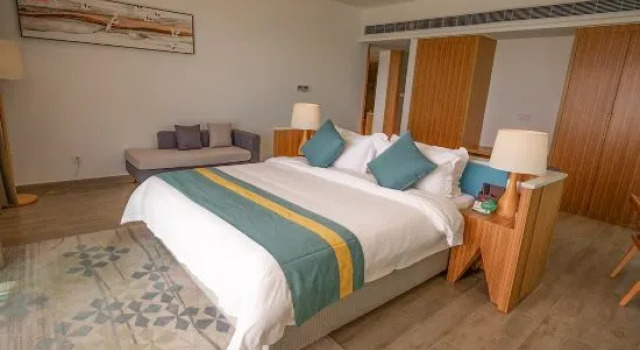 Люкс Premier Ramada by Wyndham Huizhou Xunliao Bay