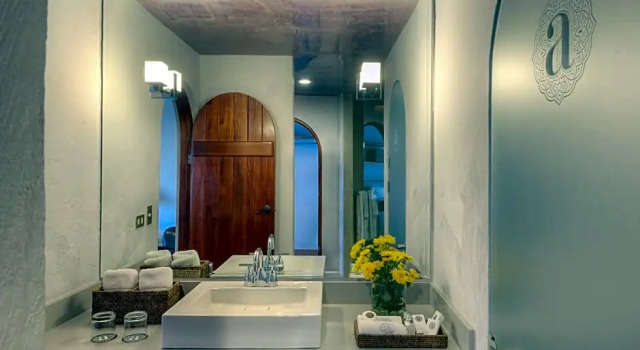 Номер Deluxe с балконом Alta Las Palomas Hotel