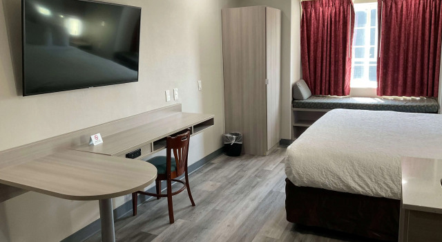 Microtel Inn and Suites Clarksville, Забронировать Отель Кларксвилл Теннесси