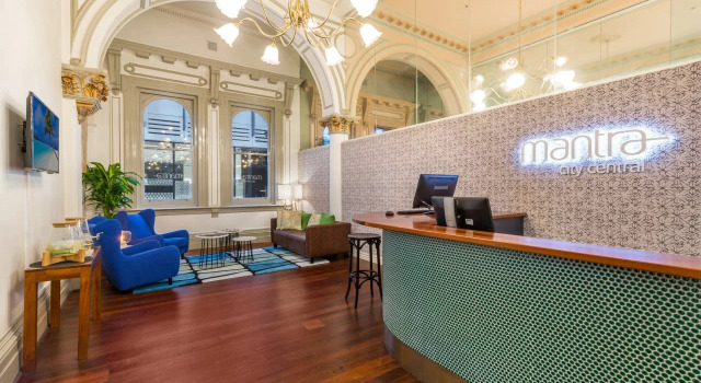 Mantra City Central Melbourne, Забронировать Отель Кью Мельбурн, рядом с Верховный суд Виктории