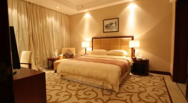 Люкс Deluxe Xishan Hotel