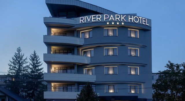 Hotel River Park, Забронировать Отель Клуж-Напока Клуж