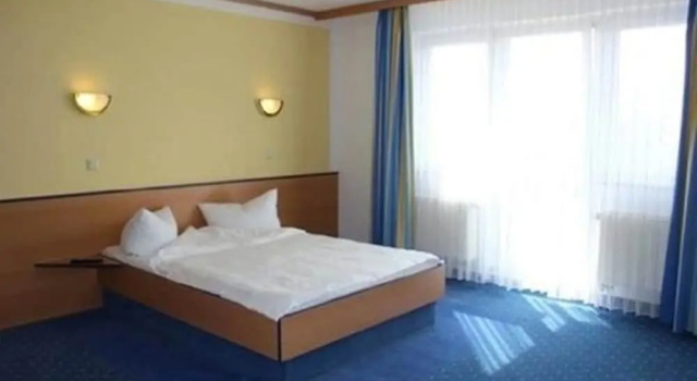 Двухместный номер Standard с балконом sleep & go Hotel Magdeburg