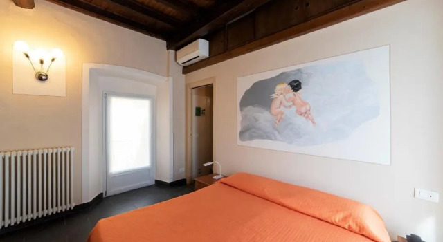 Dependance Pesce dOro, Buchen Sie Hotel Verbania 