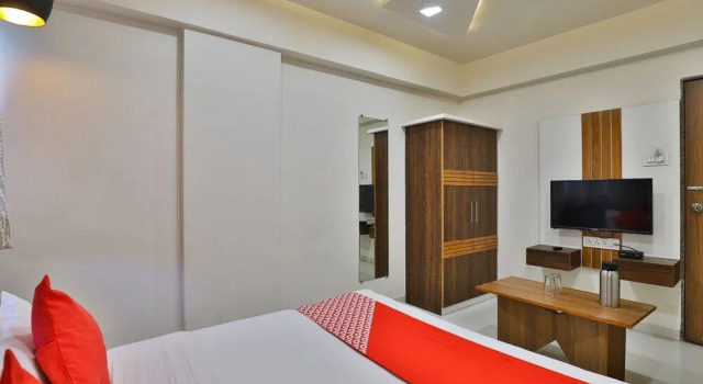 OYO 15981 Hotel Shiv Ganga, Rezerwuj Hotel Hotele w Gujarat ze śniadaniem, Śniadanie