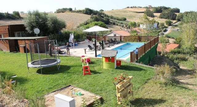 Santa Rosa Case vacanze, Rezerwuj Hotel Montegranaro Marche