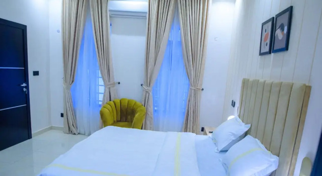Номер Executive Elcastillo Homes