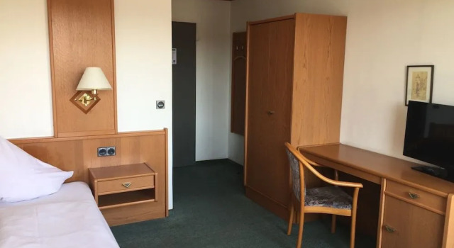 Gasthof Pension Post, Buchen Sie Hotel Kipfenberg 
