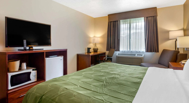 Двухместный номер Standard Quality Inn Logan near University