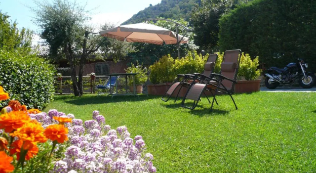 Casa Beatrice, Rezervasyon Tatil Evi Limonta Lombardiya