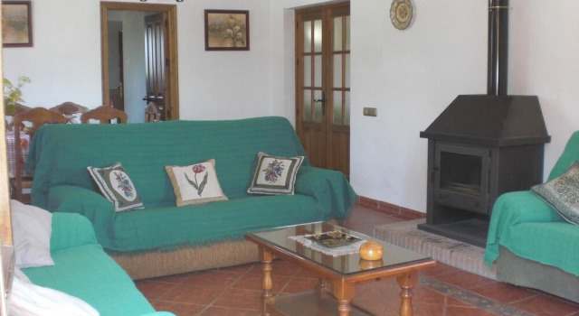 Villa With 3 Bedrooms in El Chorro, With Wonderful Mountain View, Priv