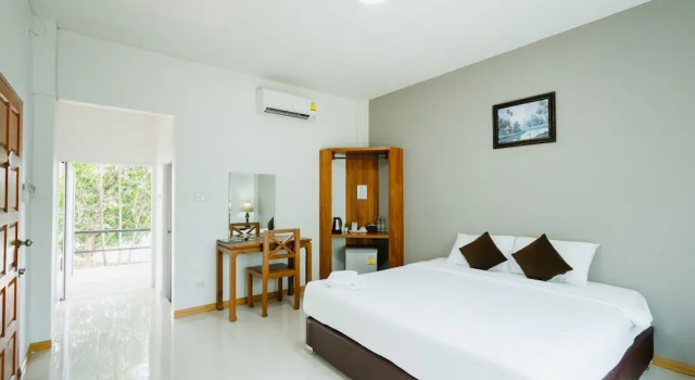 Двухместный номер Standard с видом на реку Lamphurai Riverside Resort and Spa