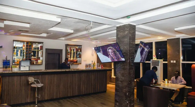 Hotel De Alommah Kubwa Abuja Nigeria, Boek Hotel SPA-hotels in Federal Capital Territory, SPA