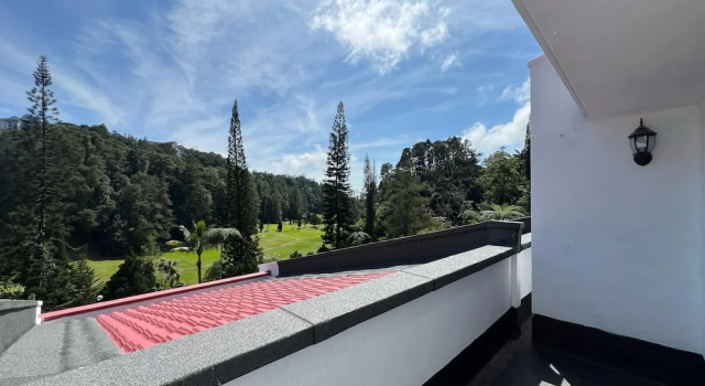 Двухместный полулюкс Wyndham Garden Shahzan Frasers Hill
