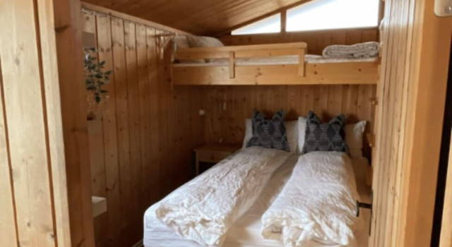 Коттедж с 3 комнатами Hestaland Horse Farm Cottage