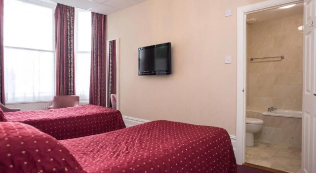 Двухместный номер Superior с видом на море Haddon Hall Hotel