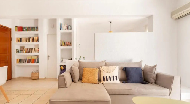 Del Mar Luxury Apartment 30m From The Beach, Забронировать Апартаменты/квартира Отели Маркопоуло - Месогаиа с парковкой, Парковка