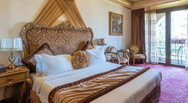 Двухместный номер Deluxe с балконом Q Hotel