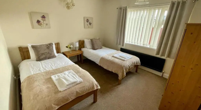 Cherry Tree Lodge, Varaa Hotelli Hotellit Norwich pysäköinnillä, Pysäköinti