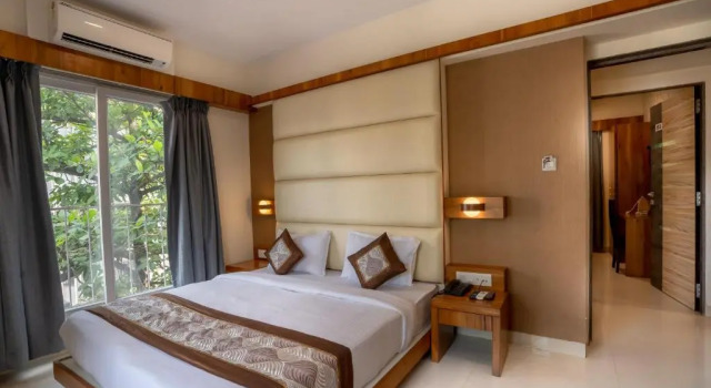 Home2 Suites and Service Apartments, Mumbai Airport, Забронировать Апартаменты/квартира Отели Мумбай с парковкой, рядом с University of Mumbai, Парковка