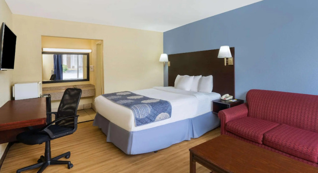 Двухместный номер Standard Days Inn by Wyndham Statesville