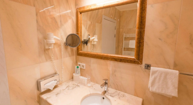 Одноместный номер Standard Grand Hotel Palladium