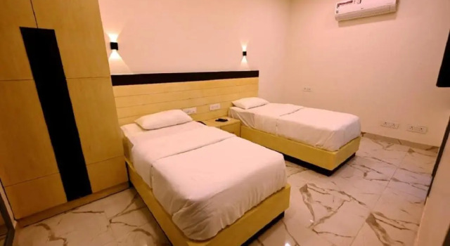 Hotel Prago by Green Deer Varanasi