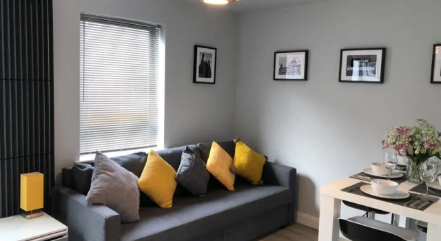 City Centre Townhouse-3 Bedrooms & Parking - Excellent Location, Забронировать Отель Бизнес-отели Белфаста, рядом с Театр Гранд-Опера, 4* 5*