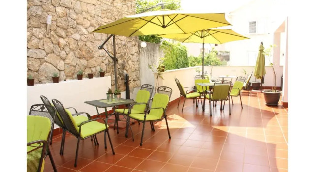 Апартаменты с 2 комнатами с балконом и с видом на море Guest House Sol