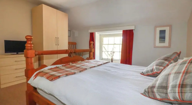 Trevarthian Farm, Забронировать Фермерский дом Отели Ньюки с парковкой, Парковка