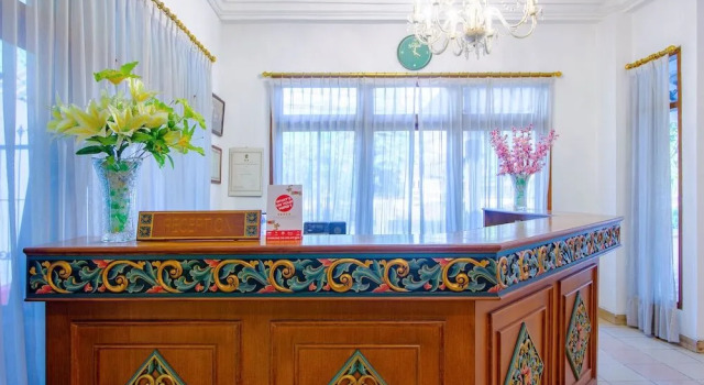 Oyo 1602 Trim Tiga Hotel, Book Hotel Hotels in Jetis with Parking, Parking