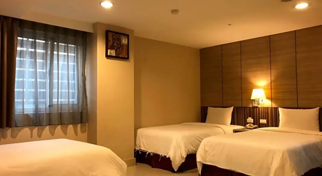 Трёхместный номер Standard Delton Hotel Love River