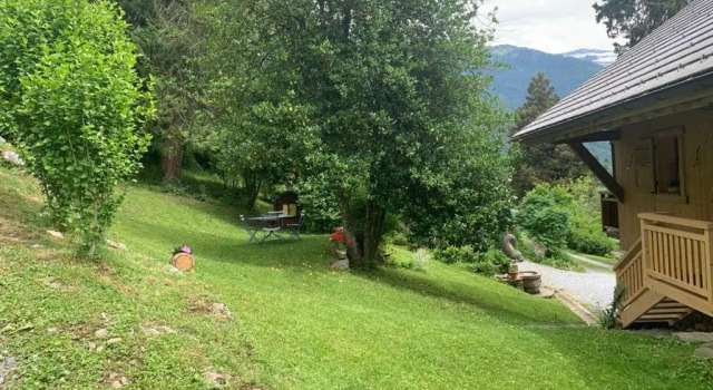 Апартаменты Chalet des fleurs