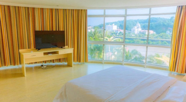 7 Days Inn Dongmen Center Branch