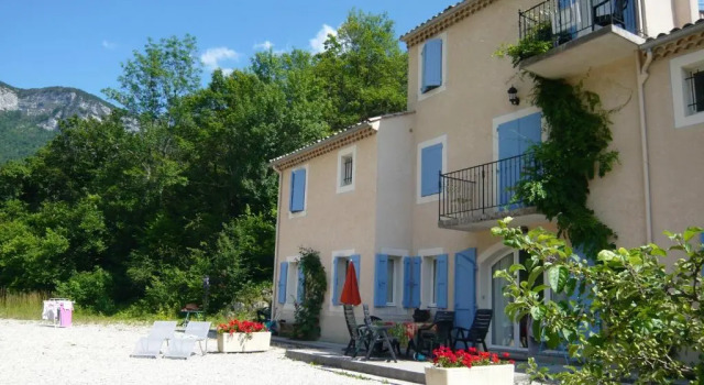 Коттедж c 1 комнатой Domaine La Pique