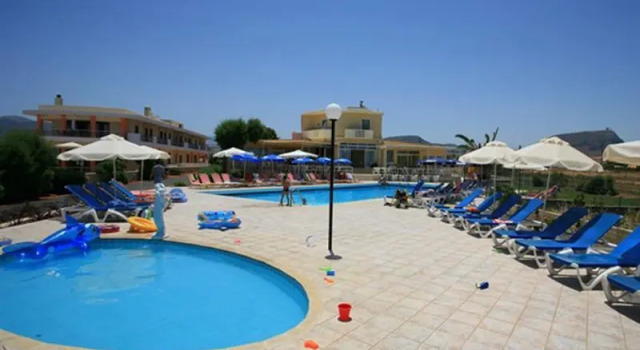 Cretan Filoxenia Beach, Rezerwuj Hotel Analipsi Hersonissos