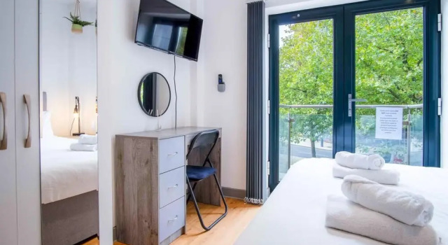 Princess Lofts 3 - 1 Bedroom Studio - Swansea