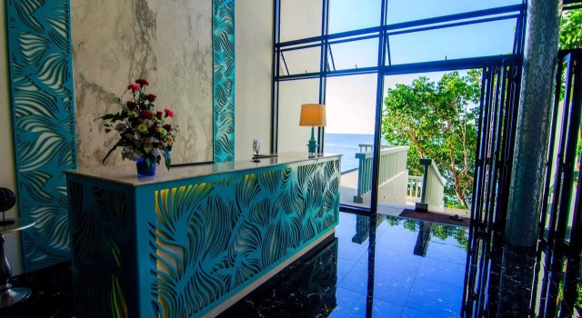 Отель Norn Talay Surin Beach Phuket