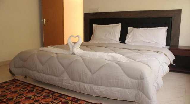 Globe Trotting Holidays Inn, Забронировать Отель Отели штата Кералы с парковкой, Парковка