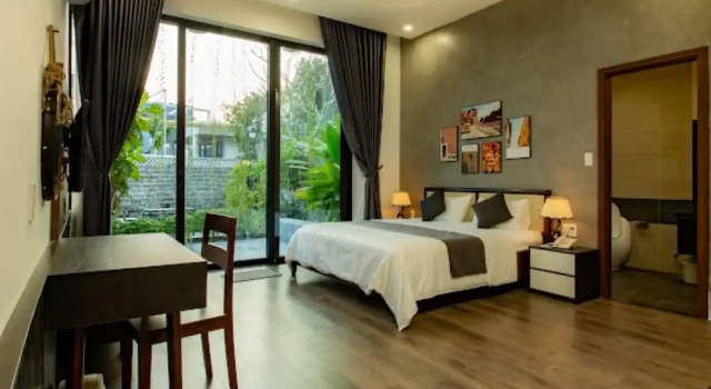 Charm Champion Villa Hoian