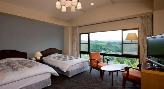 Shorenji Lake Hotel, Book Hotel Hoteller i Nabari med parkering, Parkering