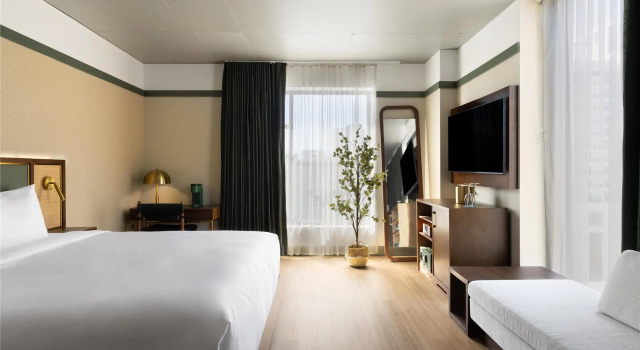 Номер Standard The Printing House Hotel, Tapestry Collection By Hilton