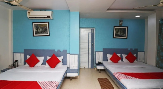 OYO 12769 Hotel Artland