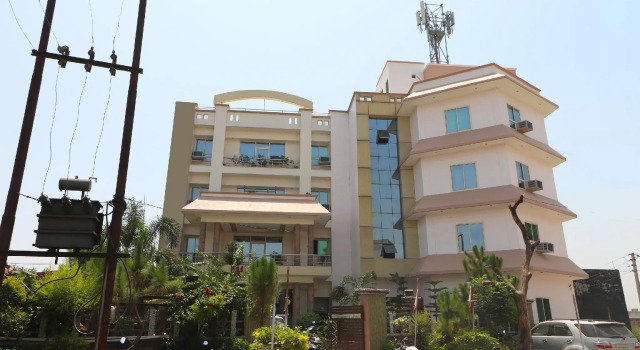 OYO 14708 Hotel Ashiyana, Prenota Hotel Jwalapur Uttarakhand