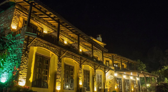 Loca Hotel
