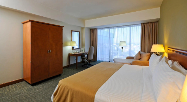 Двухместный номер Standard Holiday Inn Irapuato