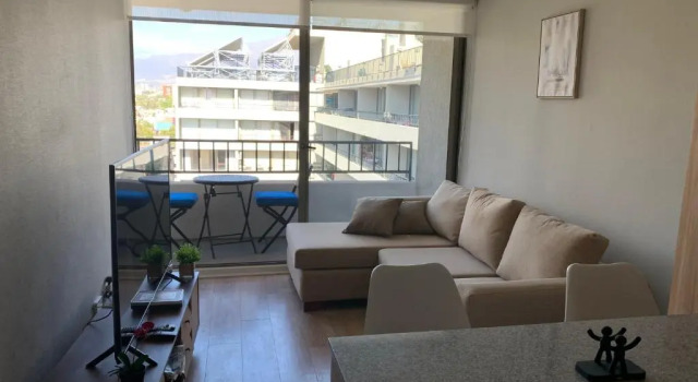 Santiago Centro Boutique familiar, Забронировать Бутик-отель Отели Сантьяго с парковкой, рядом с Гора Санта-Лусия, Парковка