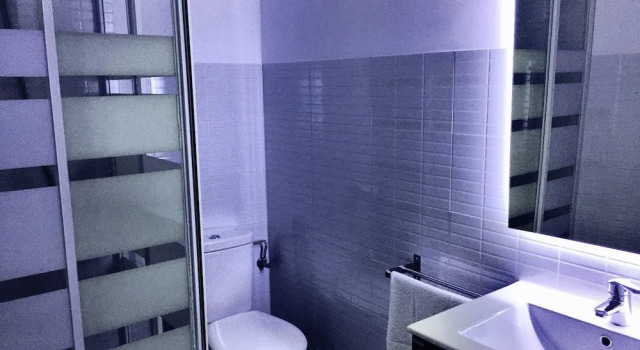 Двухместный номер Deluxe Hostal Ciempozuelos, Parque Warner y Madrid