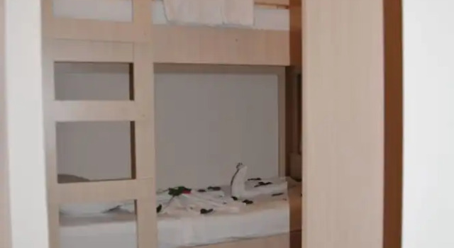 Семейный номер Standard с балконом DND Hotel